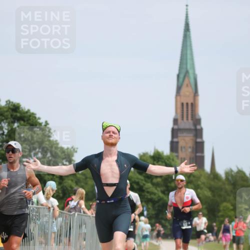 22.06.2025 - Viking Triathlon H.Heesch http://msf.ph/oto/8106794 22.06.2025 13:53:12 Laufen 122, 264, 550, 662 meine-sportfotos.de