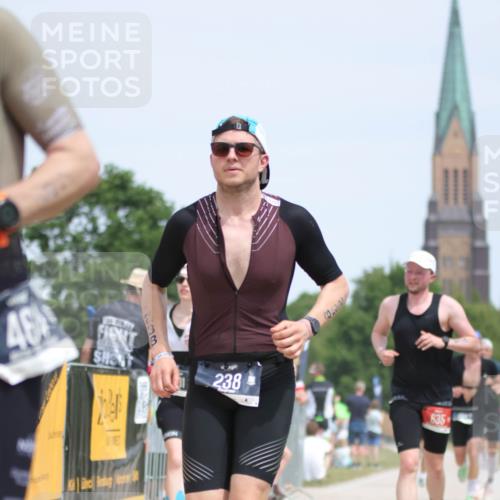 22.06.2025 - Viking Triathlon H.Heesch http://msf.ph/oto/8106798 22.06.2025 14:17:18 Laufen 40, 115, 203, 238, 431, 464, 635 meine-sportfotos.de