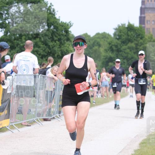 22.06.2025 - Viking Triathlon H.Heesch http://msf.ph/oto/8106812 22.06.2025 14:41:45 Laufen 110, 427, 527, 653 meine-sportfotos.de