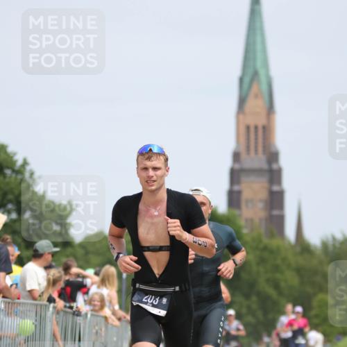 22.06.2025 - Viking Triathlon H.Heesch http://msf.ph/oto/8106819 22.06.2025 14:17:22 Laufen 40, 203, 238, 431, 480, 635 meine-sportfotos.de