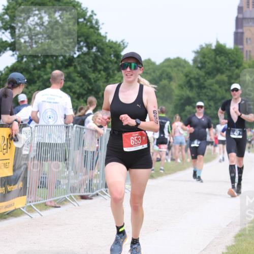 22.06.2025 - Viking Triathlon H.Heesch http://msf.ph/oto/8106820 22.06.2025 14:41:45 Laufen 110, 427, 527, 653 meine-sportfotos.de