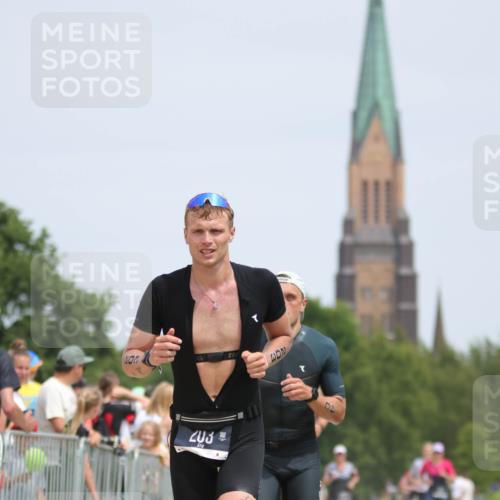 22.06.2025 - Viking Triathlon H.Heesch http://msf.ph/oto/8106822 22.06.2025 14:17:22 Laufen 40, 203, 238, 431, 480, 635 meine-sportfotos.de