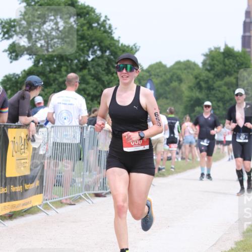 22.06.2025 - Viking Triathlon H.Heesch http://msf.ph/oto/8106827 22.06.2025 14:41:45 Laufen 110, 427, 527, 653 meine-sportfotos.de