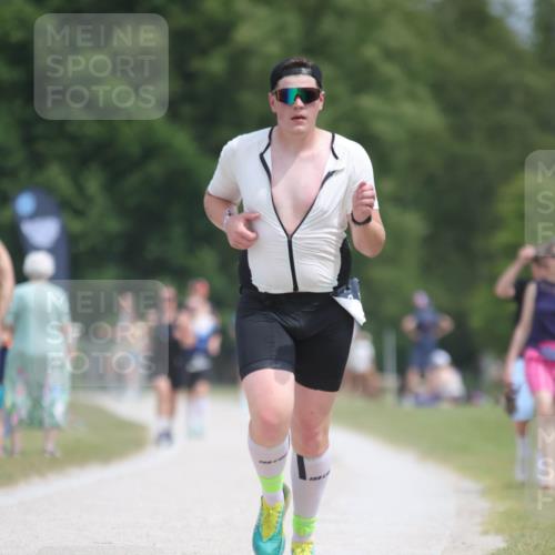 22.06.2025 - Viking Triathlon H.Heesch http://msf.ph/oto/8106830 22.06.2025 13:53:20 Laufen 21, 122, 264 meine-sportfotos.de