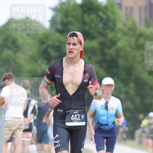 22.06.2025 - Viking Triathlon H.Heesch http://msf.ph/oto/8106842 22.06.2025 14:29:53 Laufen 43, 154, 369, 443 meine-sportfotos.de