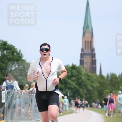 22.06.2025 - Viking Triathlon H.Heesch http://msf.ph/oto/8106863 22.06.2025 13:53:24 Laufen 21 meine-sportfotos.de
