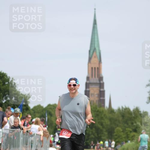 22.06.2025 - Viking Triathlon H.Heesch http://msf.ph/oto/8106904 22.06.2025 14:17:42 Laufen 8, 473, 647 meine-sportfotos.de