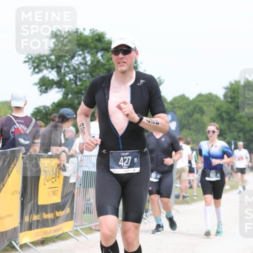 22.06.2025 - Viking Triathlon H.Heesch http://msf.ph/oto/8106928 22.06.2025 14:41:50 Laufen 69, 125, 427, 551, 637, 653 meine-sportfotos.de