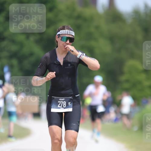 22.06.2025 - Viking Triathlon H.Heesch http://msf.ph/oto/8106934 22.06.2025 14:18:08 Laufen 278 meine-sportfotos.de