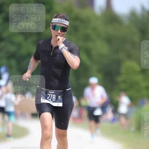 22.06.2025 - Viking Triathlon H.Heesch http://msf.ph/oto/8106944 22.06.2025 14:18:08 Laufen 278 meine-sportfotos.de