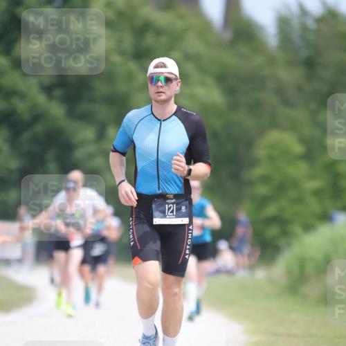 22.06.2025 - Viking Triathlon H.Heesch http://msf.ph/oto/8106958 22.06.2025 13:53:56 Laufen 121, 123 meine-sportfotos.de