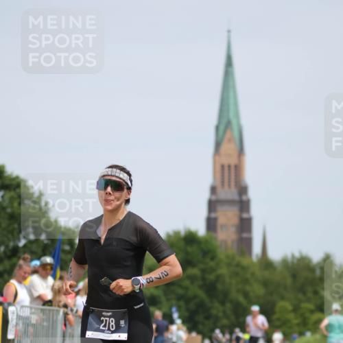 22.06.2025 - Viking Triathlon H.Heesch http://msf.ph/oto/8106959 22.06.2025 14:18:11 Laufen 278 meine-sportfotos.de