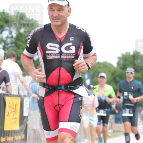 22.06.2025 - Viking Triathlon H.Heesch http://msf.ph/oto/8106992 22.06.2025 14:30:17 Laufen 81, 156, 418, 636 meine-sportfotos.de