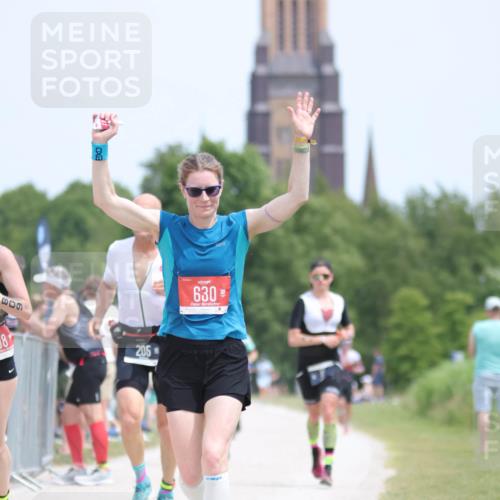 22.06.2025 - Viking Triathlon H.Heesch http://msf.ph/oto/8106998 22.06.2025 13:54:08 Laufen 11, 205, 608, 630 meine-sportfotos.de