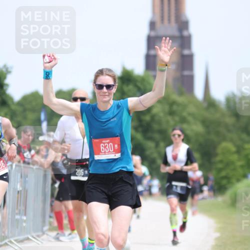 22.06.2025 - Viking Triathlon H.Heesch http://msf.ph/oto/8107010 22.06.2025 13:54:09 Laufen 11, 205, 608, 630 meine-sportfotos.de