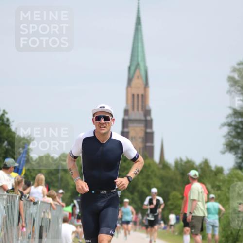 22.06.2025 - Viking Triathlon H.Heesch http://msf.ph/oto/8107014 22.06.2025 14:18:33 Laufen 42, 101, 617 meine-sportfotos.de