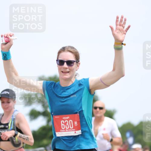 22.06.2025 - Viking Triathlon H.Heesch http://msf.ph/oto/8107027 22.06.2025 13:54:11 Laufen 11, 205, 531, 608, 630 meine-sportfotos.de