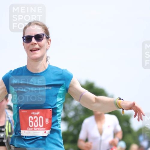 22.06.2025 - Viking Triathlon H.Heesch http://msf.ph/oto/8107037 22.06.2025 13:54:11 Laufen 11, 205, 531, 608, 630 meine-sportfotos.de