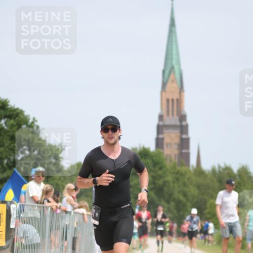 22.06.2025 - Viking Triathlon H.Heesch http://msf.ph/oto/8107041 22.06.2025 14:18:45 Laufen 100, 271, 272, 617 meine-sportfotos.de