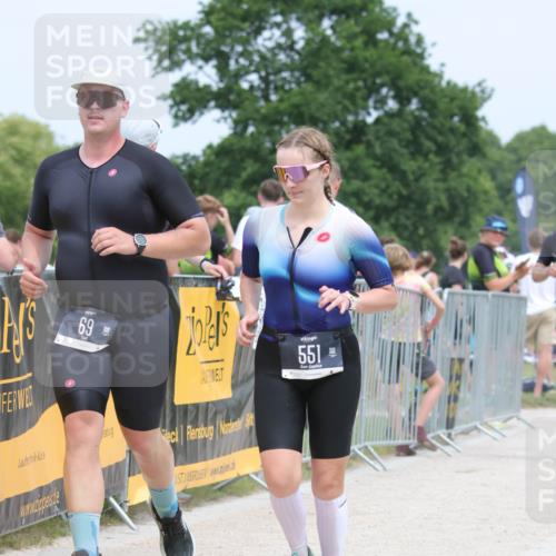 22.06.2025 - Viking Triathlon H.Heesch http://msf.ph/oto/8107051 22.06.2025 14:41:53 Laufen 69, 125, 427, 551, 637 meine-sportfotos.de