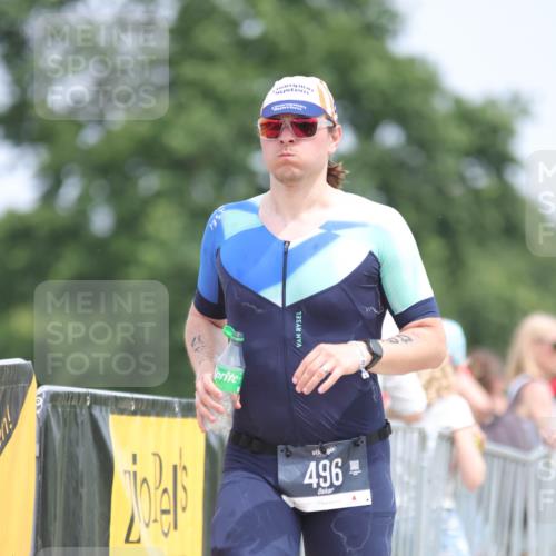 22.06.2025 - Viking Triathlon H.Heesch http://msf.ph/oto/8107071 22.06.2025 13:54:21 Laufen 90, 496, 531 meine-sportfotos.de