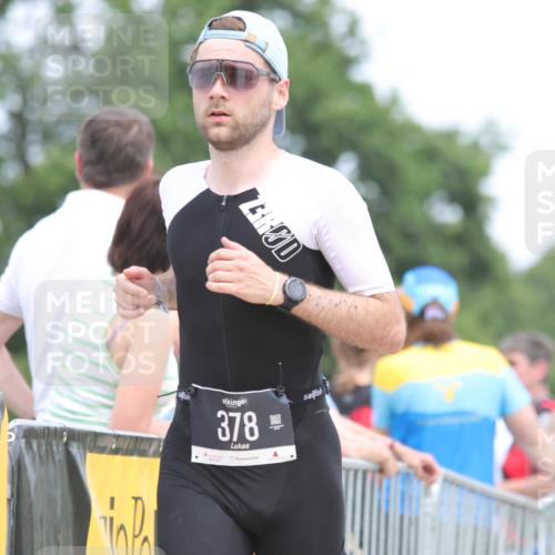 22.06.2025 - Viking Triathlon H.Heesch http://msf.ph/oto/8107088 22.06.2025 14:30:40 Laufen 18, 378, 485, 612 meine-sportfotos.de