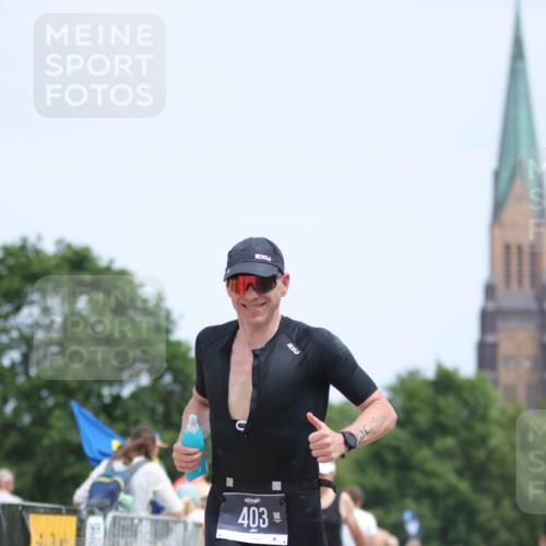 22.06.2025 - Viking Triathlon H.Heesch http://msf.ph/oto/8107116 22.06.2025 13:54:33 Laufen 141, 188, 403 meine-sportfotos.de