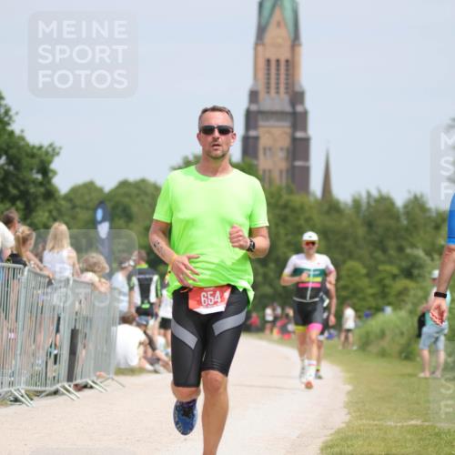 22.06.2025 - Viking Triathlon H.Heesch http://msf.ph/oto/8107137 22.06.2025 14:19:14 Laufen 209, 654 meine-sportfotos.de