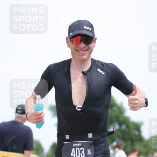 22.06.2025 - Viking Triathlon H.Heesch http://msf.ph/oto/8107140 22.06.2025 13:54:34 Laufen 141, 188, 403 meine-sportfotos.de