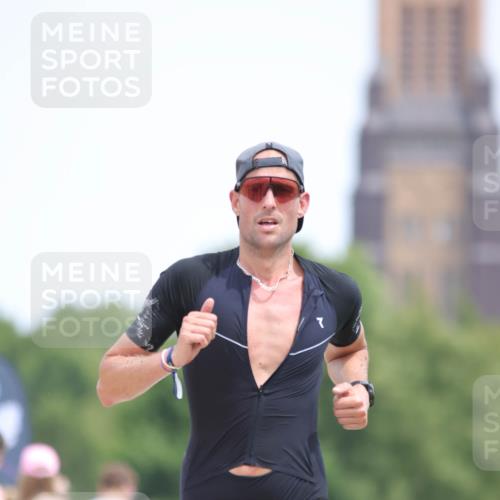 22.06.2025 - Viking Triathlon H.Heesch http://msf.ph/oto/8107153 22.06.2025 13:54:39 Laufen 141, 188 meine-sportfotos.de