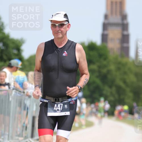 22.06.2025 - Viking Triathlon H.Heesch http://msf.ph/oto/8107186 22.06.2025 14:19:27 Laufen 447 meine-sportfotos.de