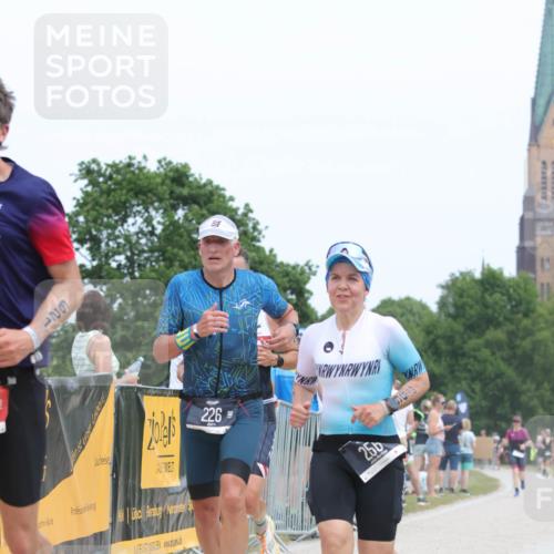 22.06.2025 - Viking Triathlon H.Heesch http://msf.ph/oto/8107198 22.06.2025 14:30:54 Laufen 226, 256, 340, 411, 621 meine-sportfotos.de