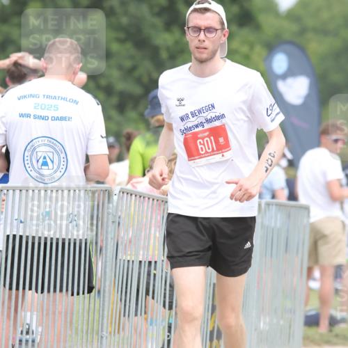 22.06.2025 - Viking Triathlon H.Heesch http://msf.ph/oto/8107257 22.06.2025 14:42:01 Laufen 184, 356, 366, 601, 637 meine-sportfotos.de