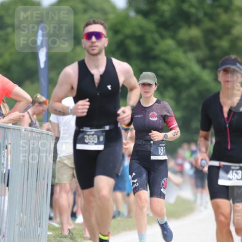 22.06.2025 - Viking Triathlon H.Heesch http://msf.ph/oto/8107260 22.06.2025 13:55:16 Laufen 183, 399, 453, 521 meine-sportfotos.de