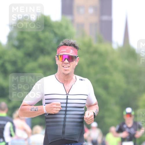 22.06.2025 - Viking Triathlon H.Heesch http://msf.ph/oto/8107284 22.06.2025 14:31:26 Laufen 55, 265 meine-sportfotos.de