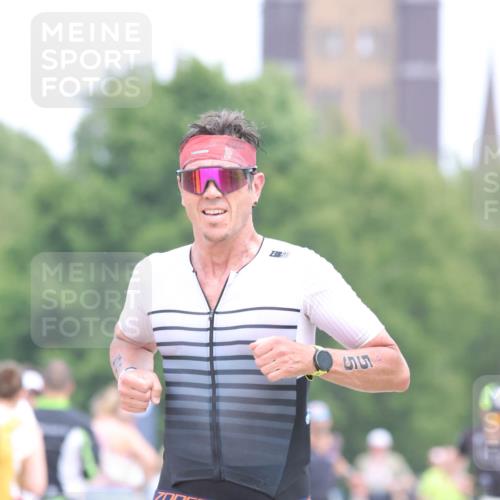 22.06.2025 - Viking Triathlon H.Heesch http://msf.ph/oto/8107293 22.06.2025 14:31:26 Laufen 55, 265 meine-sportfotos.de