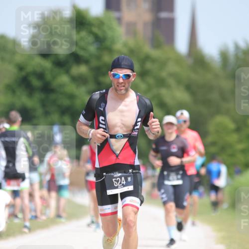 22.06.2025 - Viking Triathlon H.Heesch http://msf.ph/oto/8107294 22.06.2025 14:19:59 Laufen 79, 332, 476, 524 meine-sportfotos.de