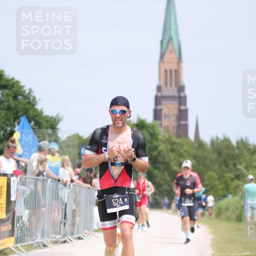 22.06.2025 - Viking Triathlon H.Heesch http://msf.ph/oto/8107314 22.06.2025 14:20:01 Laufen 79, 332, 476, 524, 644 meine-sportfotos.de