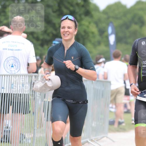 22.06.2025 - Viking Triathlon H.Heesch http://msf.ph/oto/8107317 22.06.2025 14:42:04 Laufen 184, 356, 366, 601 meine-sportfotos.de