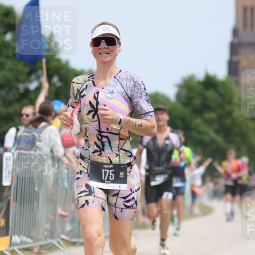 22.06.2025 - Viking Triathlon H.Heesch http://msf.ph/oto/8107355 22.06.2025 13:55:38 Laufen 29, 175, 348, 463, 526, 638 meine-sportfotos.de