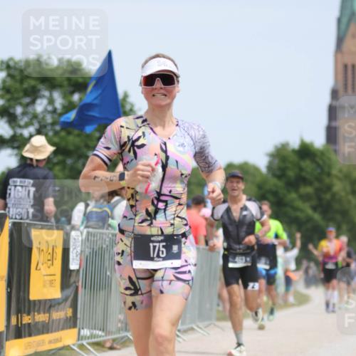 22.06.2025 - Viking Triathlon H.Heesch http://msf.ph/oto/8107357 22.06.2025 13:55:38 Laufen 29, 175, 348, 463, 526, 638 meine-sportfotos.de