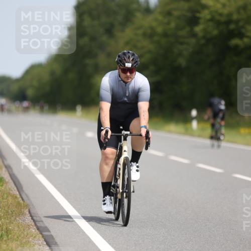 22.06.2025 - Viking Triathlon Yannick Fuchs http://msf.ph/oto/8107366 22.06.2025 12:12:15 Radfahren 303 meine-sportfotos.de