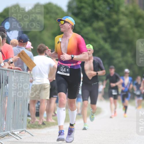22.06.2025 - Viking Triathlon H.Heesch http://msf.ph/oto/8107381 22.06.2025 13:55:44 Laufen 29, 463, 554 meine-sportfotos.de