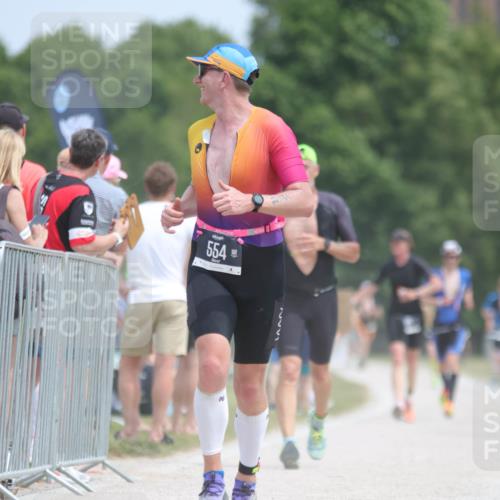22.06.2025 - Viking Triathlon H.Heesch http://msf.ph/oto/8107385 22.06.2025 13:55:45 Laufen 29, 463, 554 meine-sportfotos.de