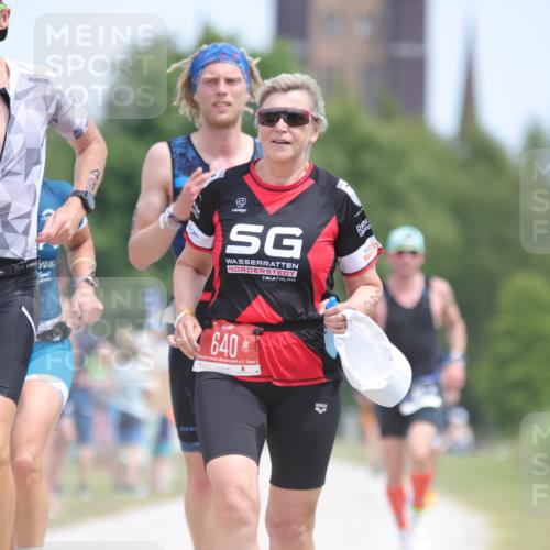 22.06.2025 - Viking Triathlon H.Heesch http://msf.ph/oto/8107388 22.06.2025 13:55:56 Laufen 17, 171, 286, 337, 372, 411, 485, 640 meine-sportfotos.de