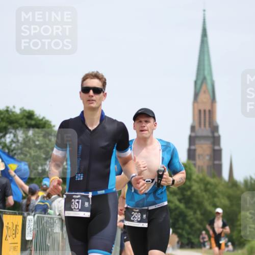 22.06.2025 - Viking Triathlon H.Heesch http://msf.ph/oto/8107409 22.06.2025 13:56:12 Laufen 234, 298, 351 meine-sportfotos.de
