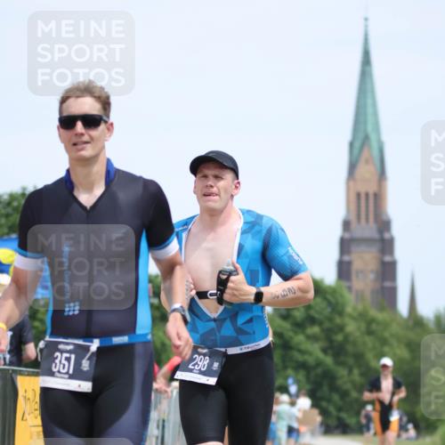 22.06.2025 - Viking Triathlon H.Heesch http://msf.ph/oto/8107414 22.06.2025 13:56:13 Laufen 234, 298, 351 meine-sportfotos.de
