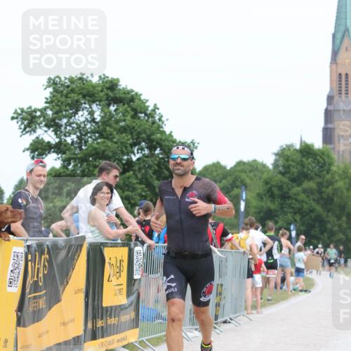 22.06.2025 - Viking Triathlon H.Heesch http://msf.ph/oto/8107424 22.06.2025 14:31:38 Laufen 365, 395 meine-sportfotos.de