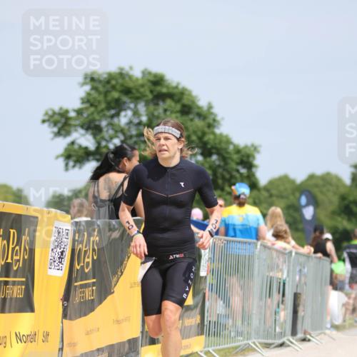 22.06.2025 - Viking Triathlon H.Heesch http://msf.ph/oto/8107512 22.06.2025 14:21:15 Laufen 10, 53 meine-sportfotos.de