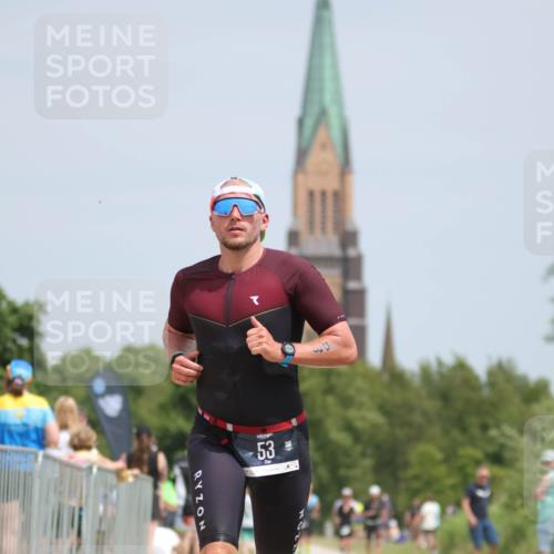 22.06.2025 - Viking Triathlon H.Heesch http://msf.ph/oto/8107517 22.06.2025 14:21:17 Laufen 10, 53 meine-sportfotos.de